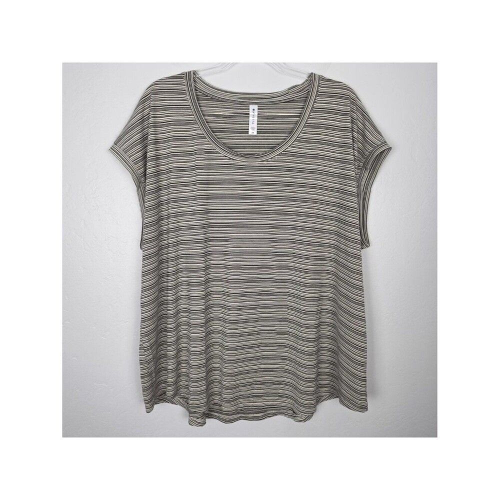 Athleta Cloudlight Stratus Striped Tee Short Sleeve Black Off White Size 2X